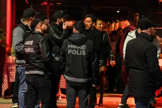 İstanbul Cumhuriyet Başsavcılığı tarafından yürütülen uyuşturucu ve fuhuş soruşturması kapsamında