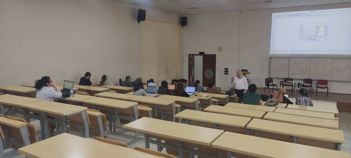 Afyonkarahisar Sağlık Bilimleri Üniversitesi Tıp Fakültesi’nde öğretim elemanlarına yönelik düzenlenen