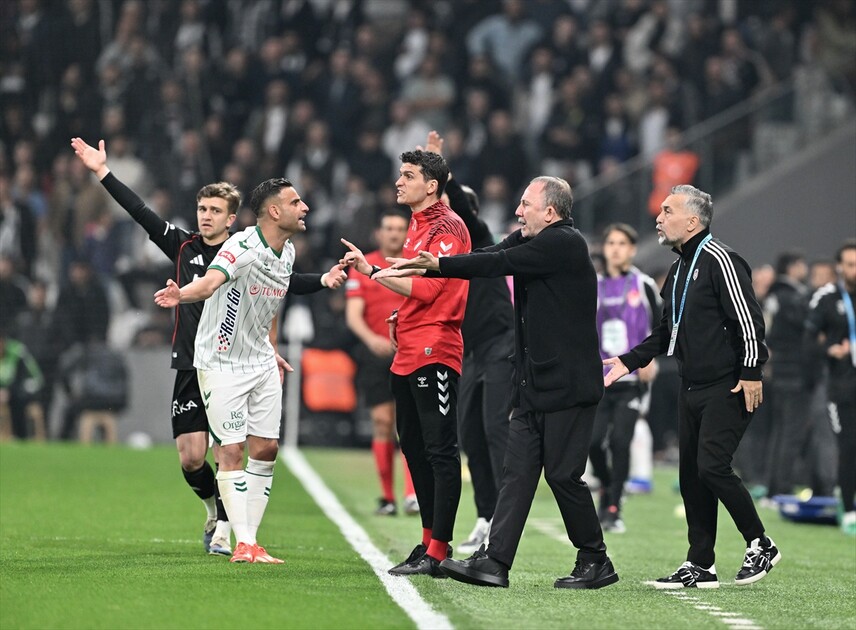 Ziraat Türkiye Kupası yarı finalinde TÜMOSAN Konyaspor'u konuk eden Beşiktaş,