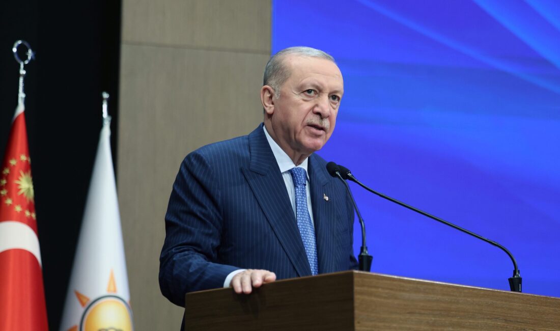 AK Parti Genişletilmiş İl Başkanları Toplantısı’nda konuşan Cumhurbaşkanı Recep Tayyip