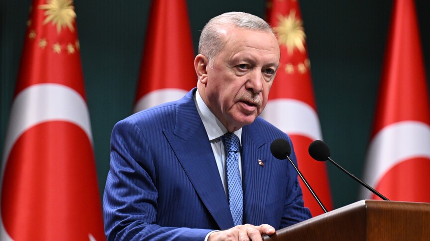 Cumhurbaşkanı Recep Tayyip Erdoğan, "Annelerimizin, güçlü Türkiye'nin inşasında en büyük