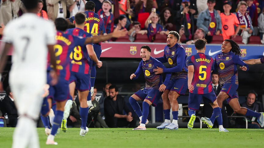 İspanya 1. Futbol Ligi'nin (LaLiga) 35. haftasında Barcelona, sahasında Real