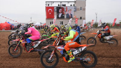 Dünyanın en iyi motokros parkurları arasında gösterilen Afyon Motor Sporları