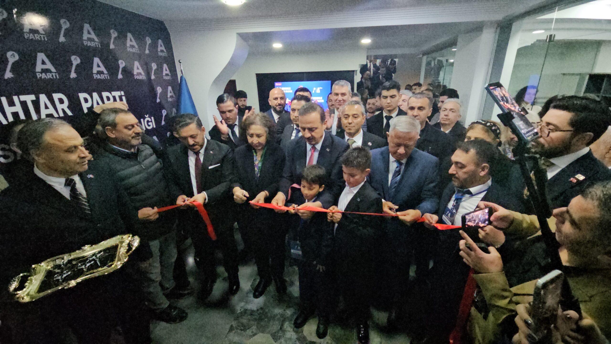 Anahtar Parti Genel Başkanı Yavuz Ağıralioğlu, Afyonkarahisar temasları kapsamında partisinin