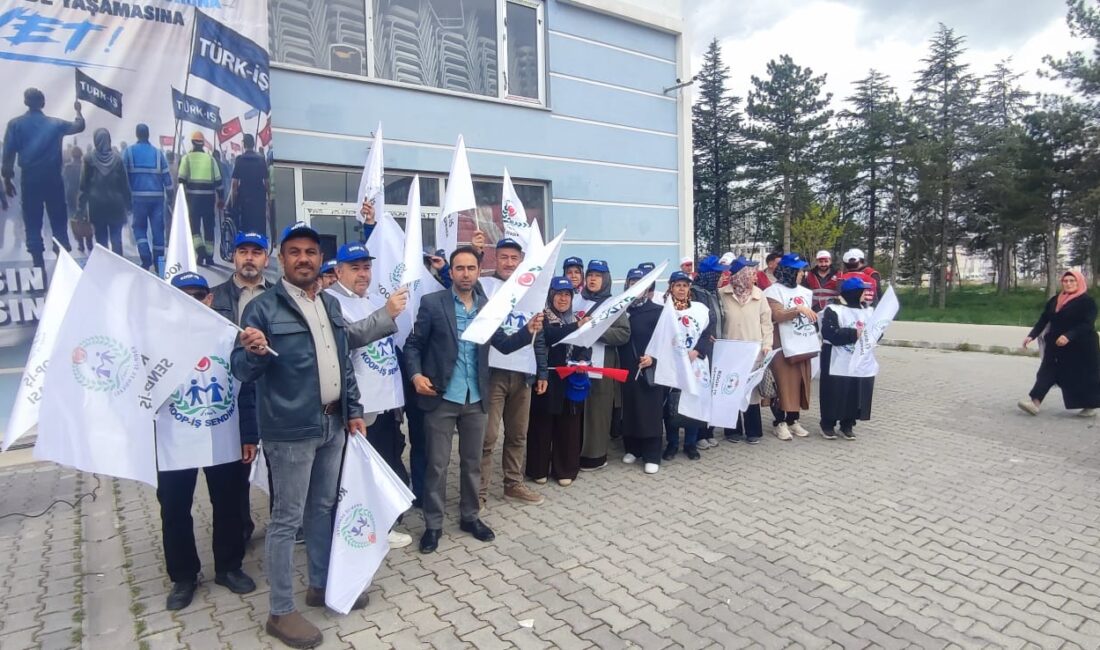 KOOP-İŞ Sendikası üyeleri bayram tadında geçen kutlamalarda tek yürek olurken,