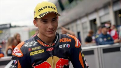 Milli motosikletçi Deniz Öncü, Dünya Moto2 Şampiyonası'nın Katalonya Grand Prix'sinde