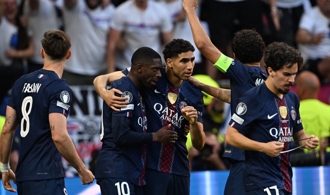 UEFA Şampiyonlar Ligi'nde Paris Saint-Germain'in üst üste ikinci kez kupaya