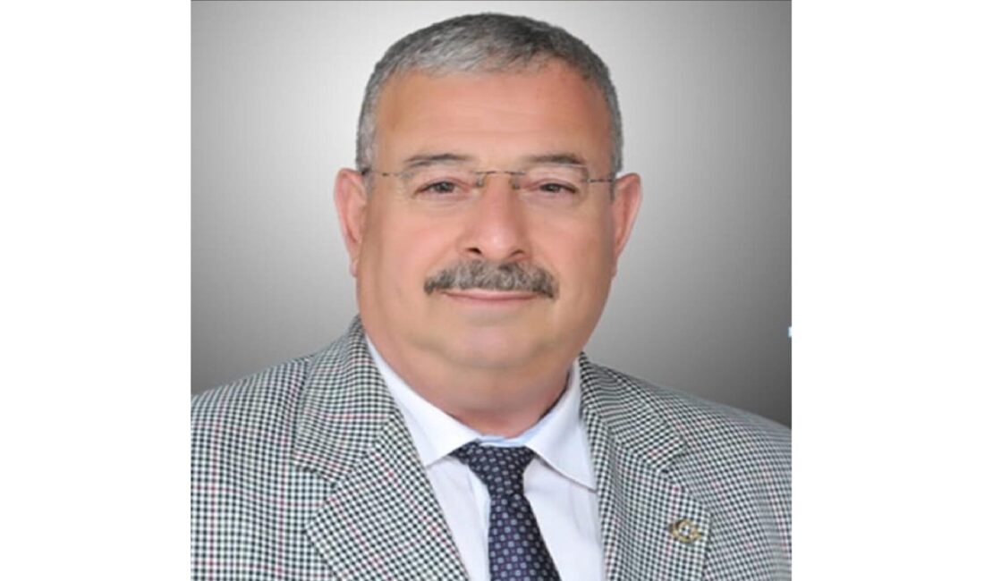 Afyonkarahisar Yazarlar ve Şairler Derneği (AFYAŞAD) Başkanı Muharrem Günay, 3