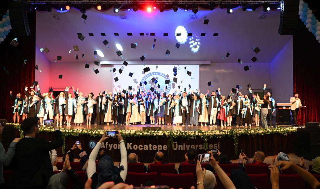 Afyon Kocatepe Üniversitesinin (AKÜ) 2025-2026 akademik yılı mezuniyet törenleri Eğitim
