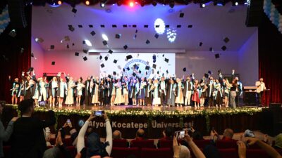 Afyon Kocatepe Üniversitesinin (AKÜ) 2025-2026 akademik yılı mezuniyet törenleri Eğitim