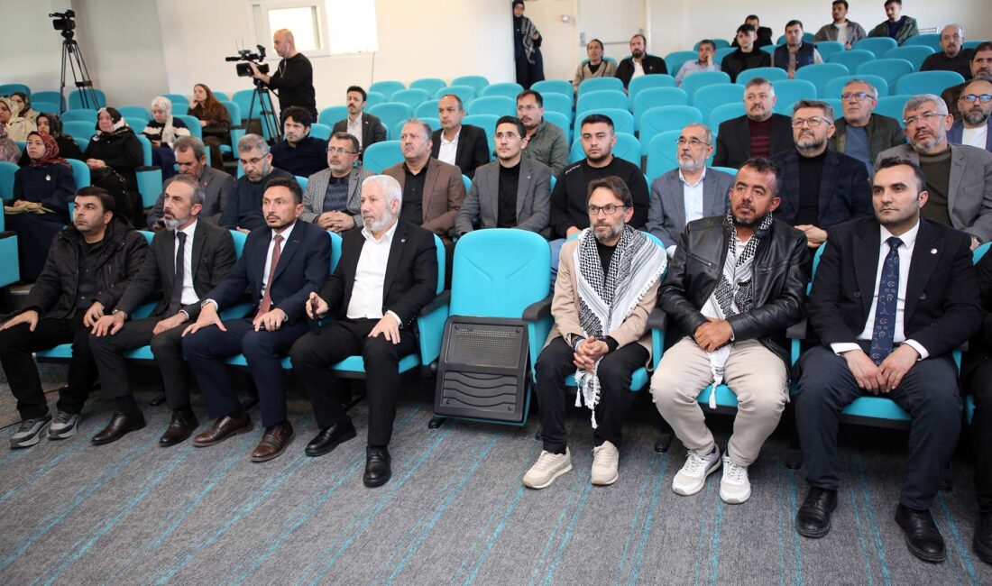 Afyon Kocatepe Üniversitesi (AKÜ) öğrenci kulüp ve toplulukları tarafından Sumud