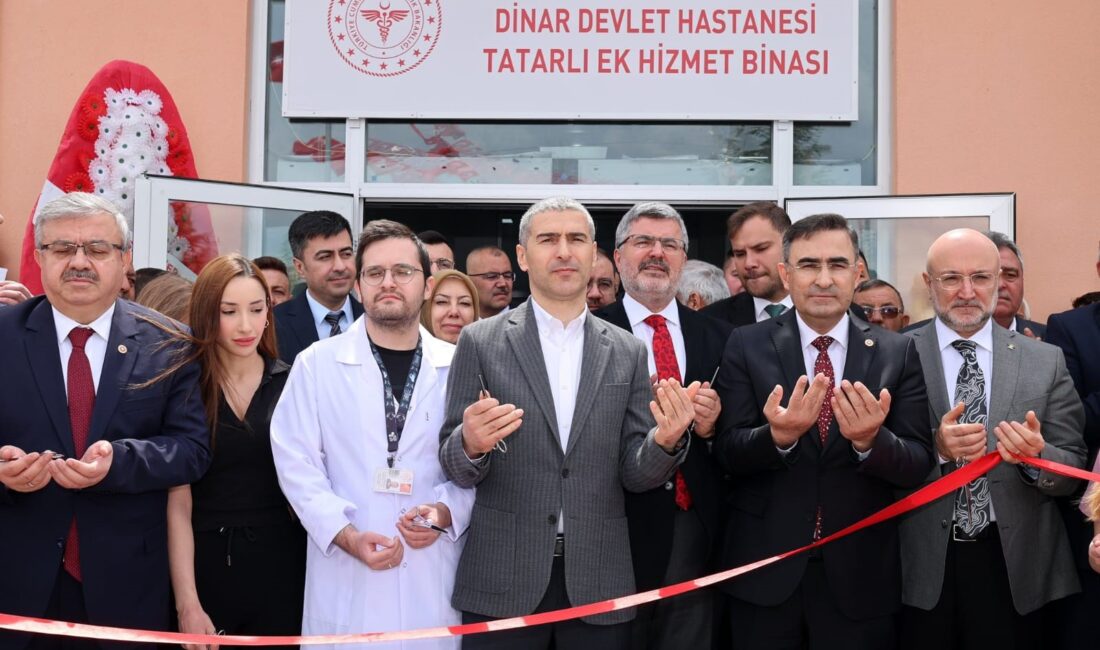 Afyonkarahisar Dinar Devlet Hastanesi Tatarlı Ek Hizmet Binası, düzenlenen törenle