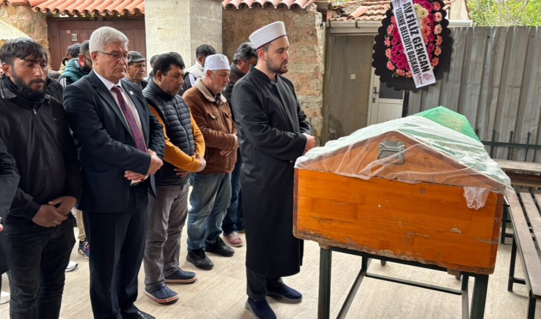 Edirne, dün Menzilahır Mahallesi'nden gelen acı haberle sarsıldı. 14 yaşındaki