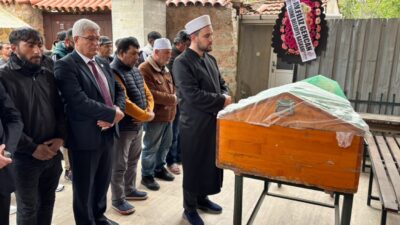 Edirne, dün Menzilahır Mahallesi'nden gelen acı haberle sarsıldı. 14 yaşındaki