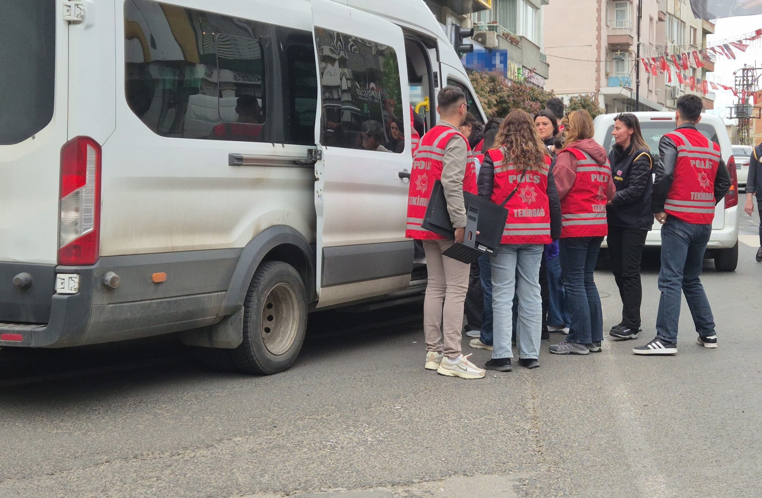Tekirdağ Cumhuriyet Başsavcılığı koordinesinde yürütülen büyük çaplı dolandırıcılık soruşturmasında, güzellik