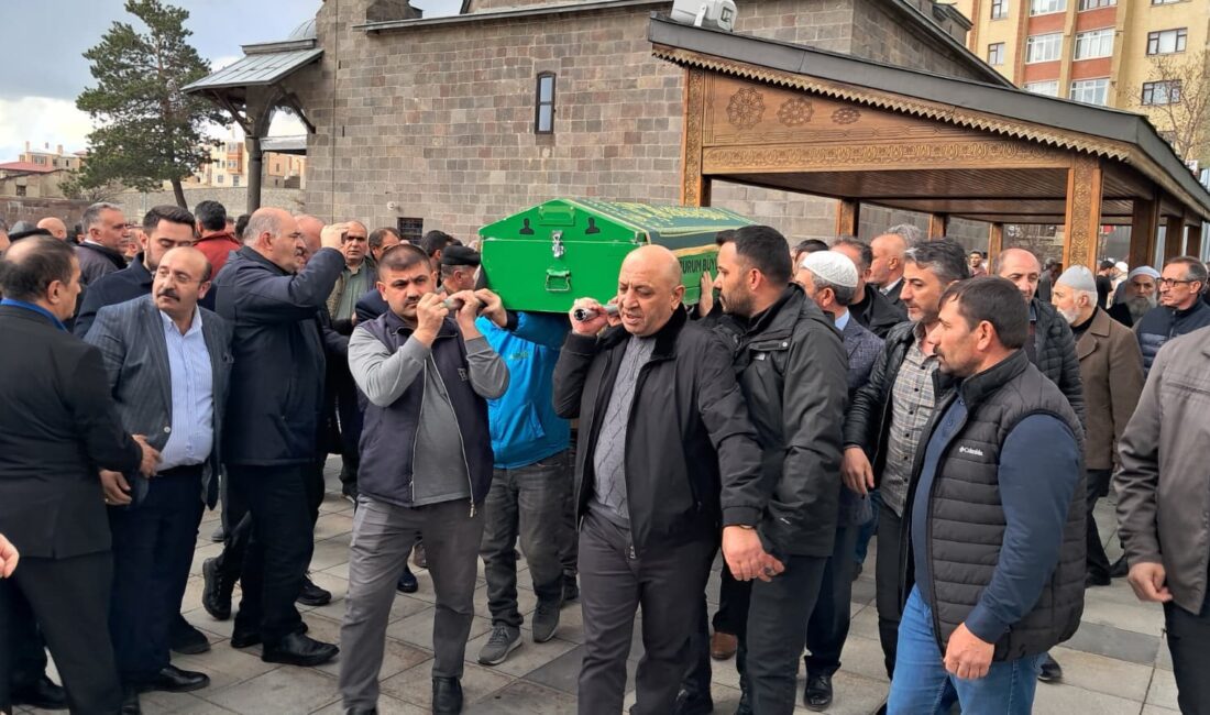 Erzurum Büyükşehir Belediyesi önceki dönem başkanı Ahmet Küçükler’in babası Hacı