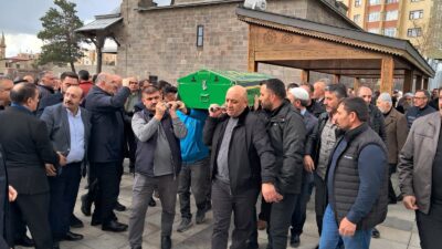 Erzurum Büyükşehir Belediyesi önceki dönem başkanı Ahmet Küçükler’in babası Hacı