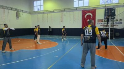 Afyonkarahisar’ın Hocalar ilçesinde, Şehit Öğretmen Fatma Nur Çelik’in aziz hatırasını