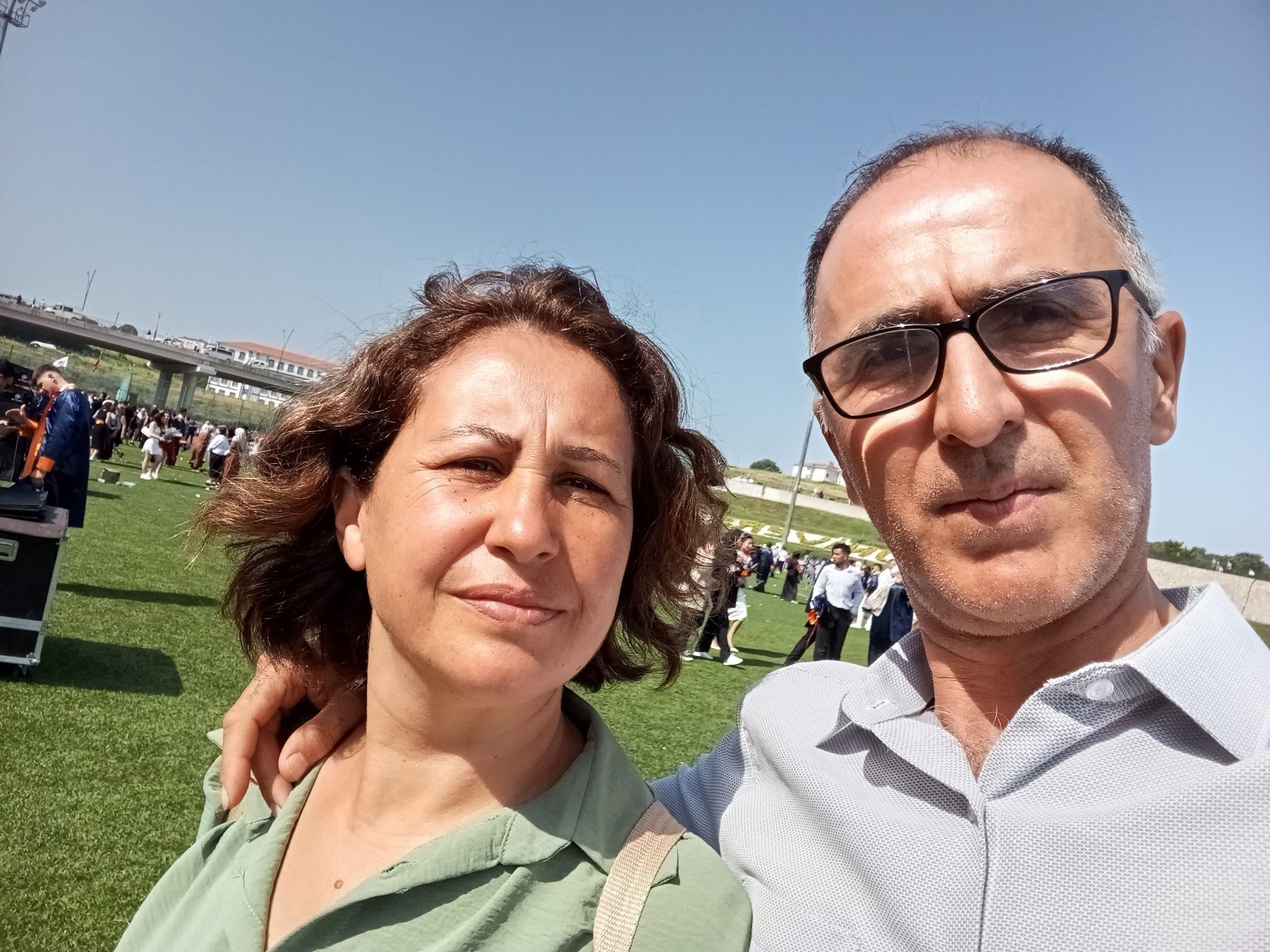Manisa’da üzüm bağlarında çalışırken kontrolden çıkan traktörün altında kalan Denizli