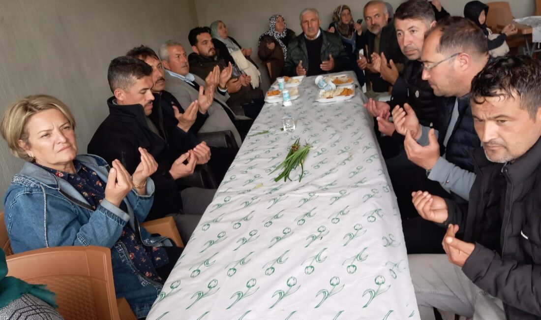Afyonkarahisar’ın Emirdağ ilçesine bağlı Gedikevi köyünde, çok sayıda vatandaşın katılımıyla