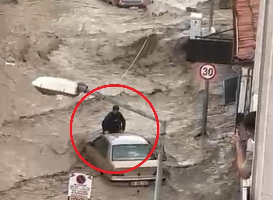 Samsun’un Havza ilçesinde aniden bastıran kuvvetli sağanak yağış sonrasında meydana