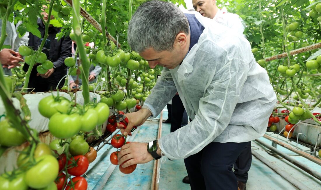 Afyonkarahisar Valisi Dr. Naci Aktaş, kentin modern tarım ve jeotermal