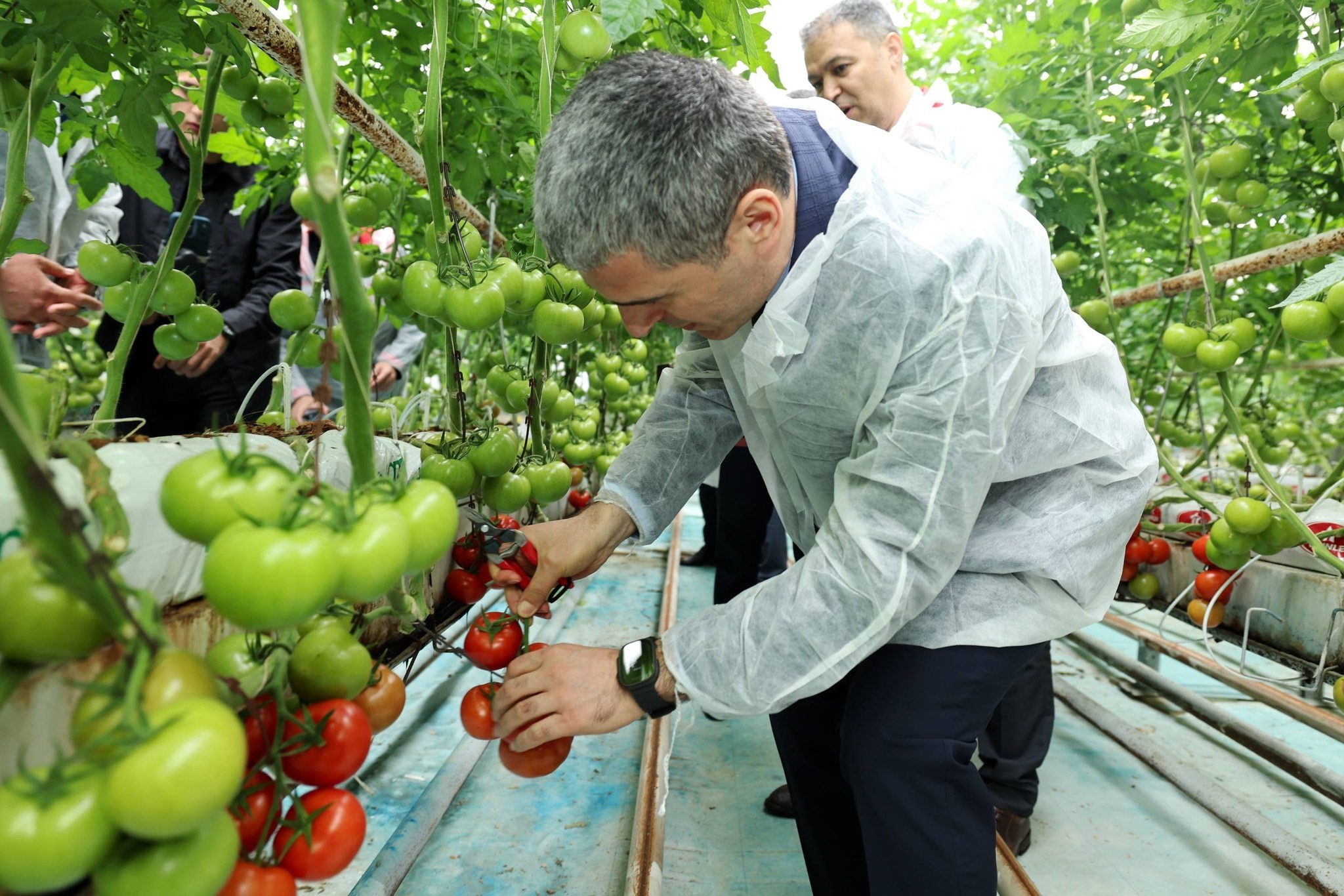 Afyonkarahisar Valisi Dr. Naci Aktaş, kentin modern tarım ve jeotermal
