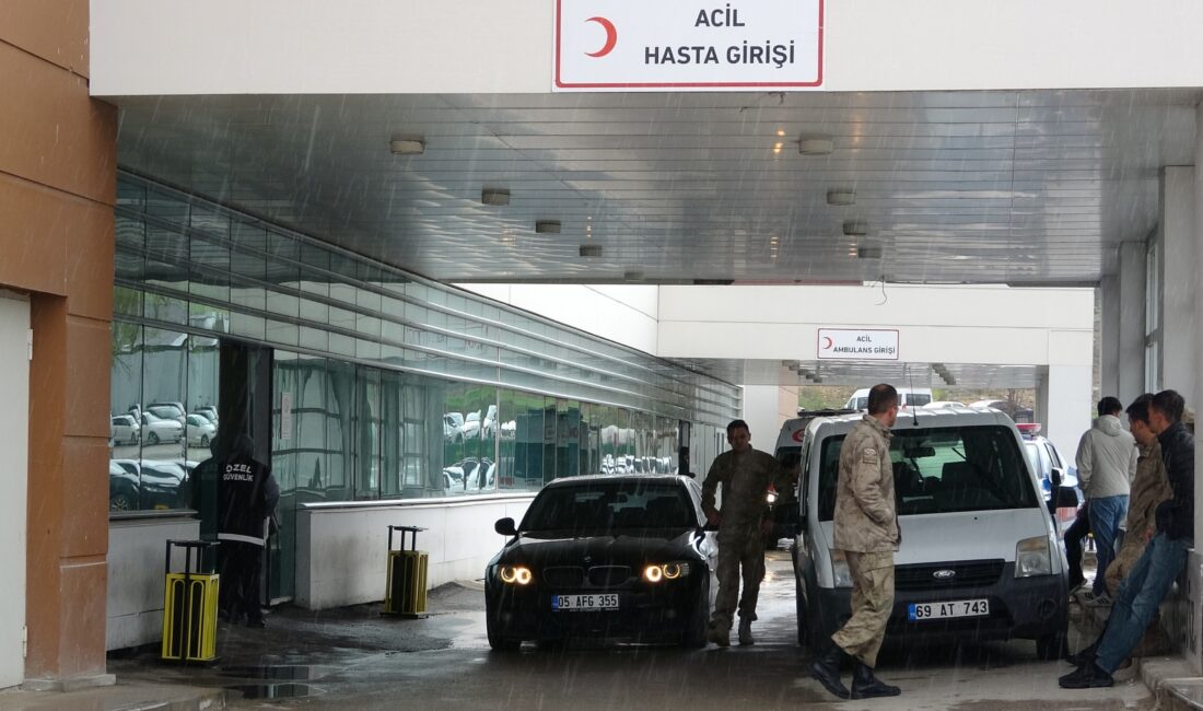 Bayburt’un Demirözü ilçesinde görev yapan genç uzman çavuş, evinde geçirdiği