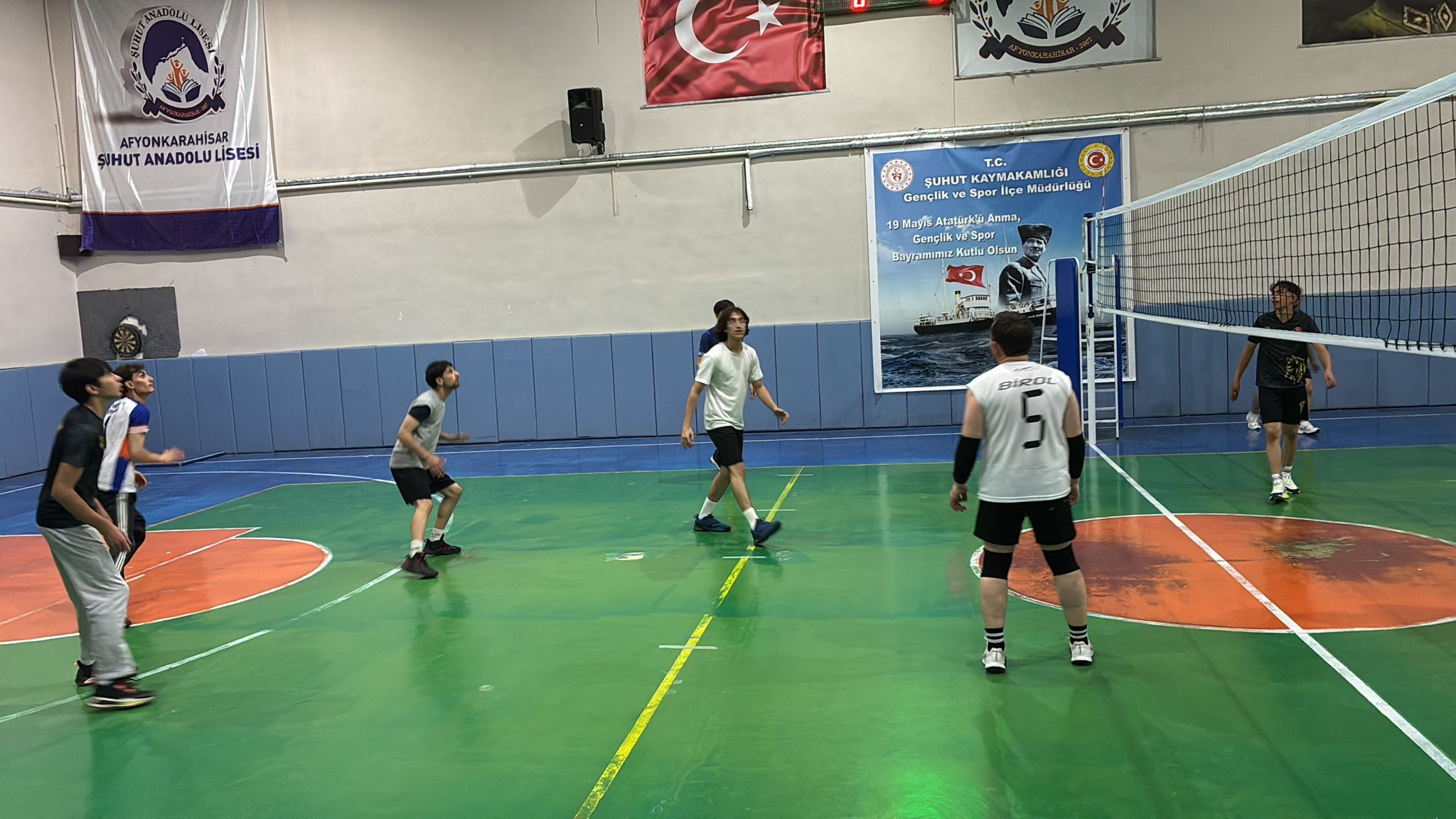Afyonkarahisar voleybol camiasında gözler Şuhut’a çevrildi. Afyonkarahisar İl Şampiyonası için