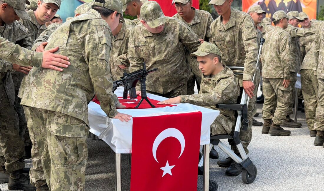 Afyonkarahisar’da Engelliler Haftası kapsamında düzenlenen anlamlı etkinlikte, engelli bireyler bir