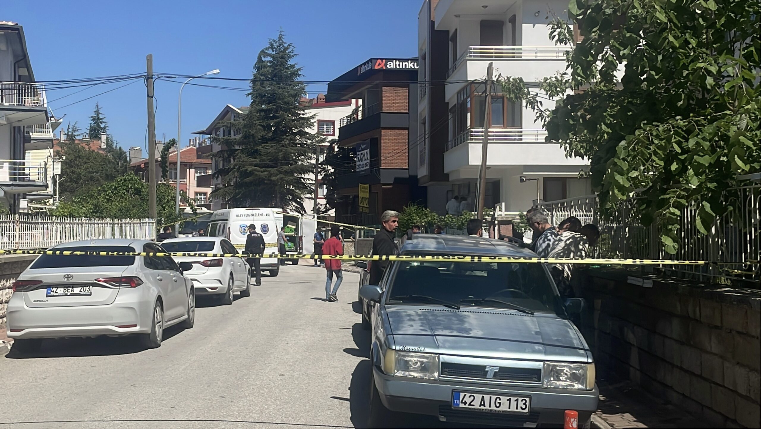 Konya'da hukuk fakültesi öğrencisi olan genç, evde tartıştığı anne ve