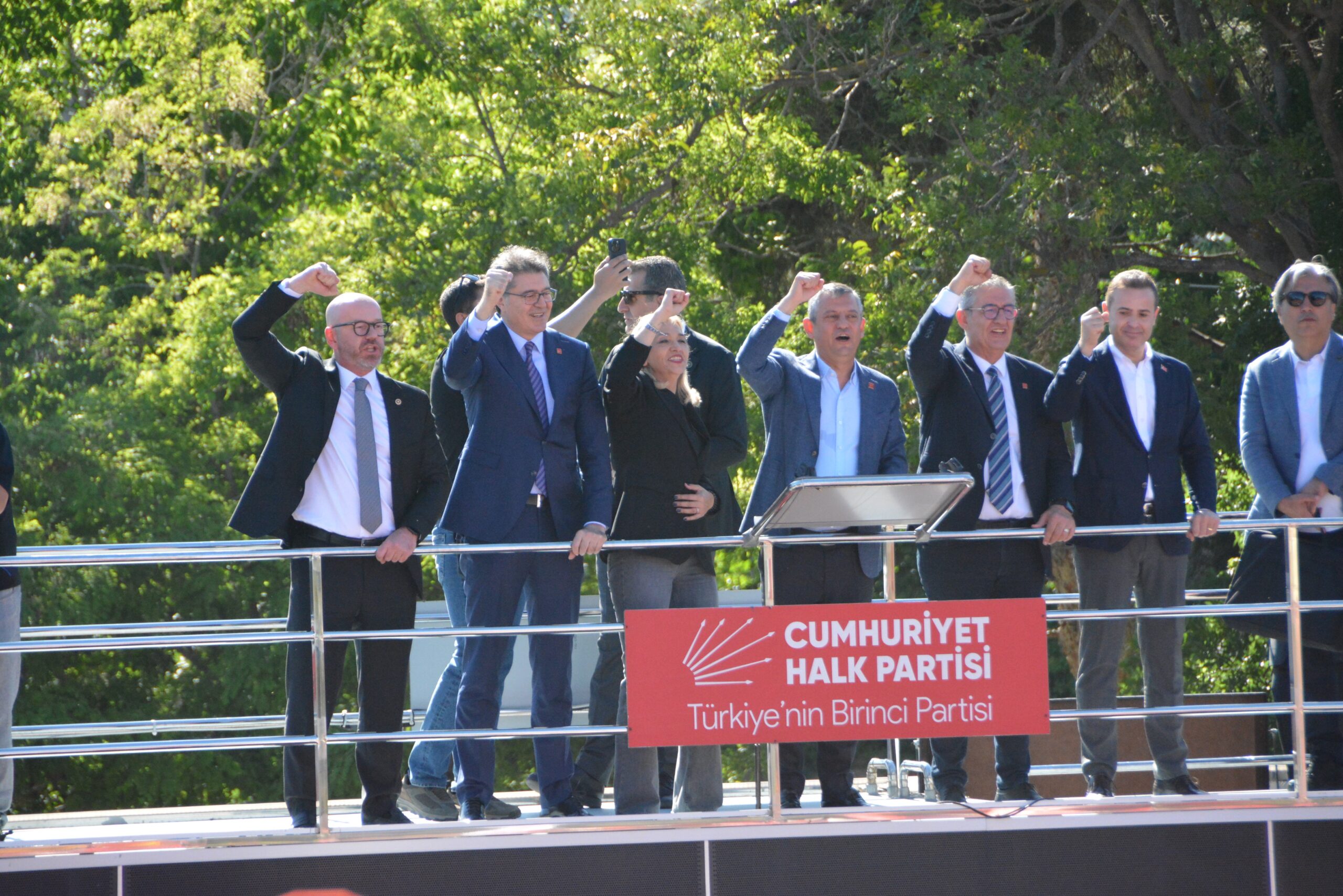 Cumhuriyet Halk Partisi (CHP) Genel Başkanı Özgür Özel, Balıkesir Kuvayi