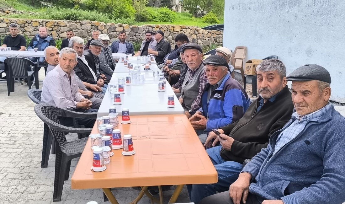 Afyonkarahisar’ın Şuhut ilçesine bağlı Karahallı köyünde, son dönemde yaşanan kuraklık