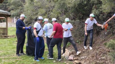 Afyonkarahisar’ın Dinar ilçesinde bulunan Pınarlı Tabiat Parkı’nda öyle bir hareketlilik