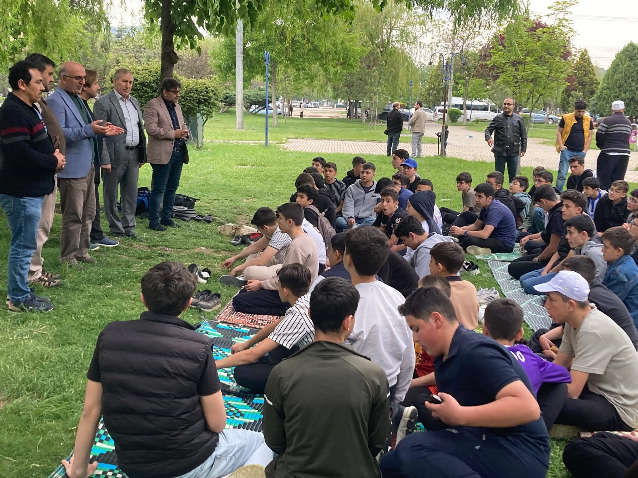 Afyonkarahisar İl Müftülüğü bünyesinde eğitim veren Miftah Kur'an Kursu, yoğun