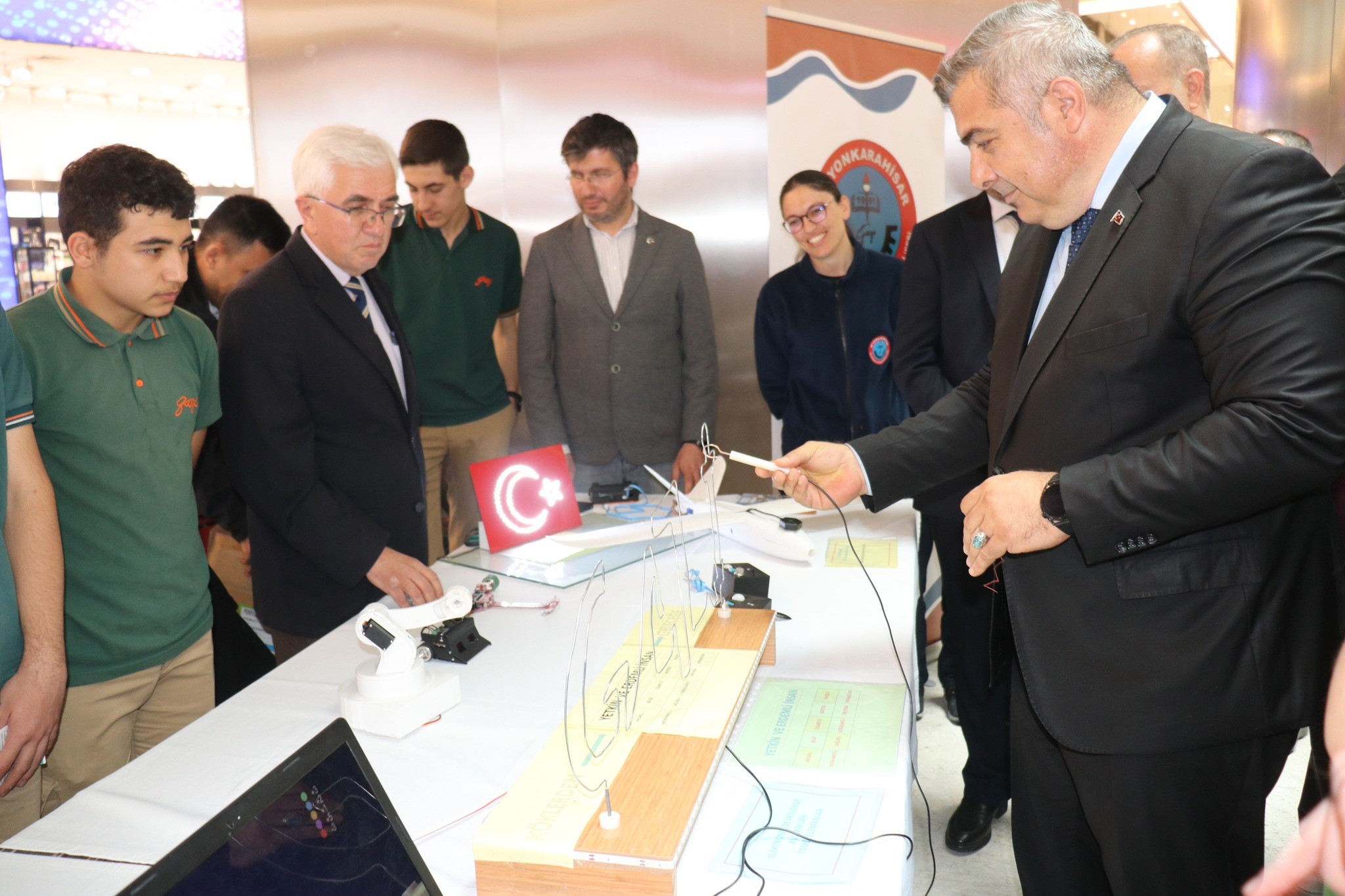 Afyonkarahisar’da mesleki ve teknik eğitimin toplumdaki bilinirliğini artırmak ve öğrencilerin