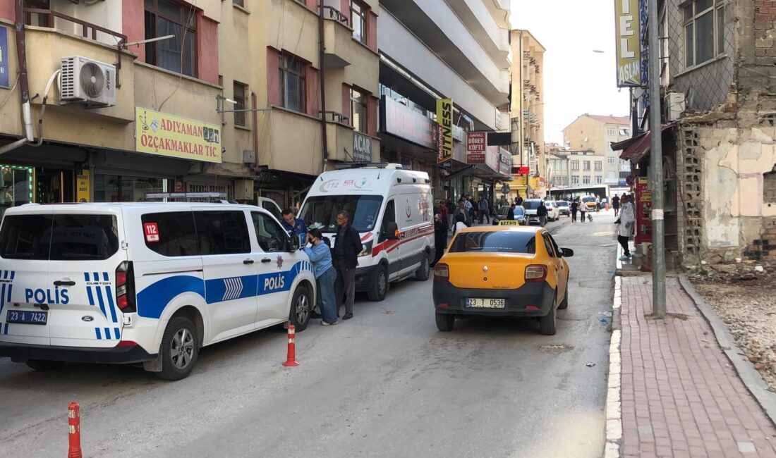Elazığ'da bir otel odasında kalan yetmiş iki yaşındaki yaşlı adam,