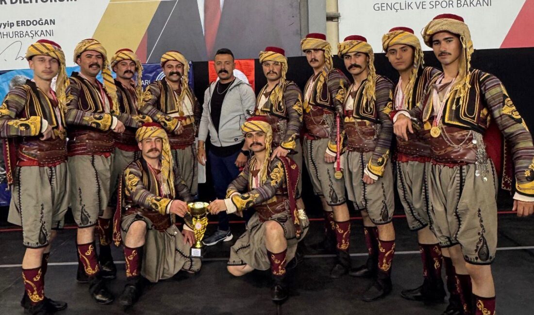 Konya’da 22-23 Mayıs tarihlerinde düzenlenen Türkiye Halk Oyunları Federasyonu grup