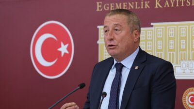 İYİ Parti Genel Başkan Yardımcısı ve Afyonkarahisar Milletvekili Hakan Şeref