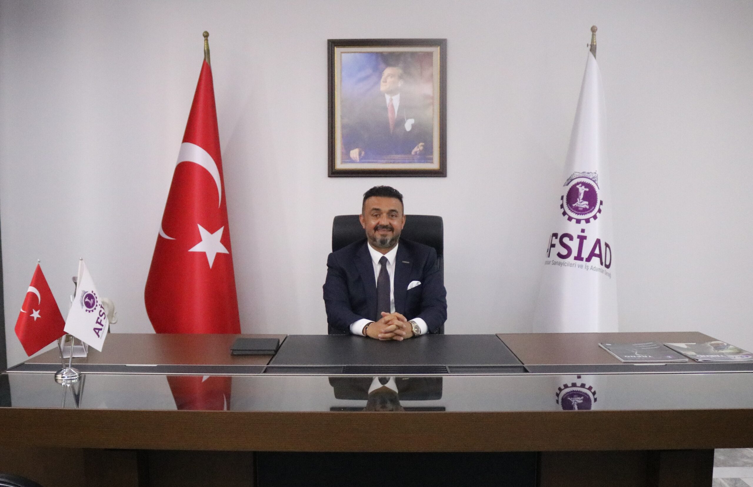 AFSİAD Federasyonu Kurucu Başkanı ve AFSİAD Yönetim Kurulu Başkanı Kadir