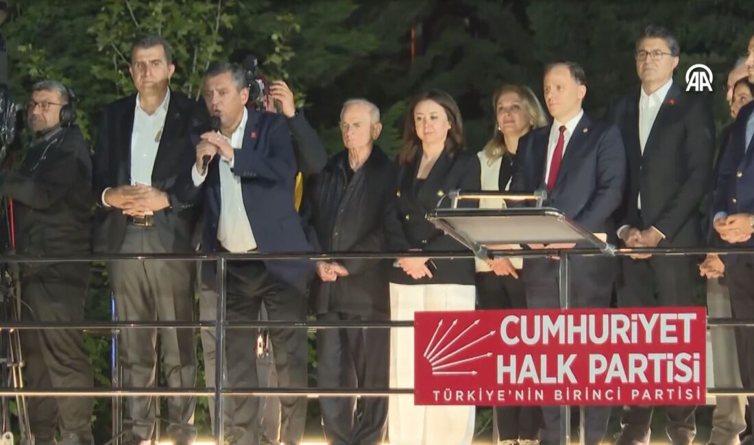 Ankara Bölge Adliye Mahkemesi 36. Hukuk Dairesinin kararıyla tedbiren CHP