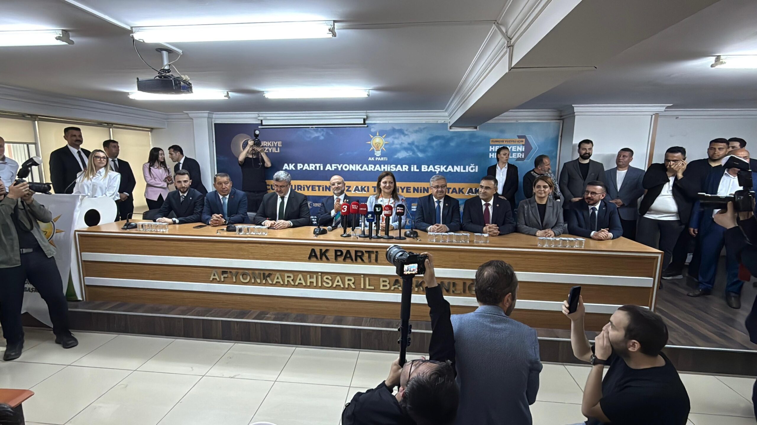 Afyonkarahisar Belediye başkanı Burcu Köksal, AK Parti AK Parti Afyonkarahisar
