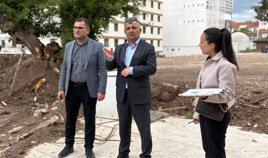 Emirdağ Belediye Başkanı Serkan Koyuncu, yapımı devam eden Doğa Millet