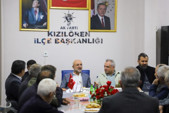 AK Parti Afyonkarahisar İl Başkanı Av. Turgay Şahin, ilçe danışma