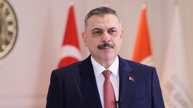 İçişleri Bakanı Mustafa Çiftçi, "Bayramda yolları denetlemiyor, sizleri koruyoruz. Bayram