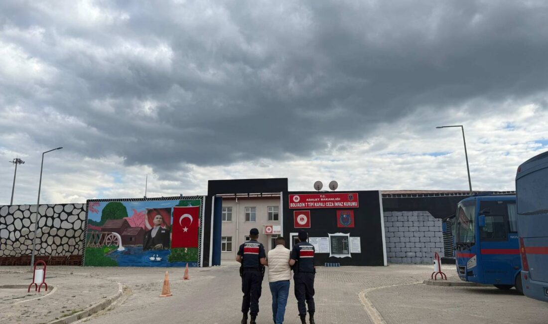 Afyonkarahisar İl Jandarma Komutanlığı tarafından Bolvadin ilçesinde aranan şahısların yakalanmasına