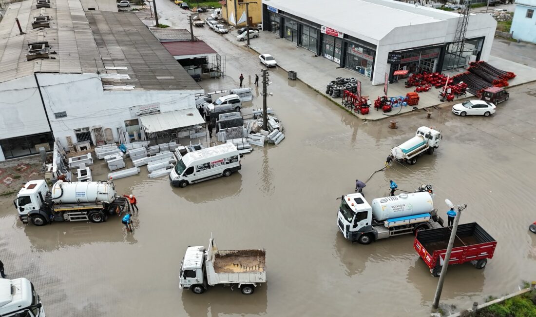 Bolvadin Belediyesi Su ve Kanalizasyon İşleri Müdürlüğü ekipleri, il genelinde