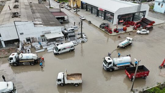 Bolvadin Belediyesi Su ve Kanalizasyon İşleri Müdürlüğü ekipleri, il genelinde