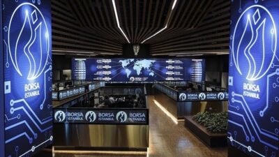 Borsa İstanbul'da BIST 100 endeksi, güne yüzde 0,24 azalışla 15.025,99