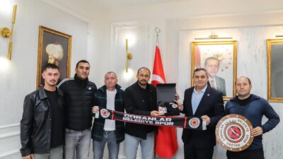Çobanlar Belediye Spor yönetimi, Çobanlar Belediye Başkanı Ali Altuntaş’ı makamında